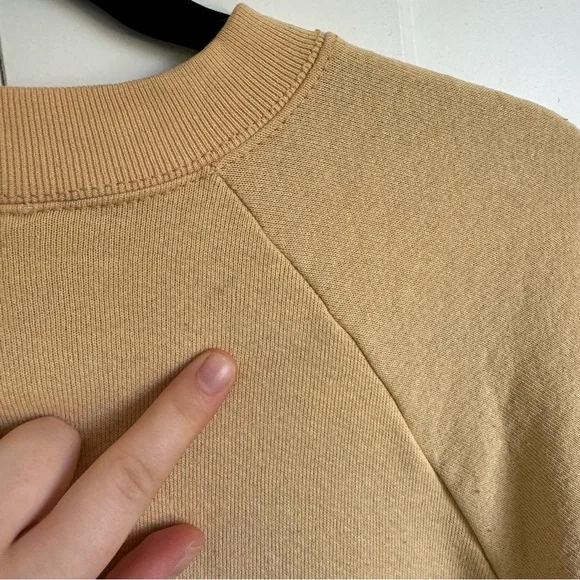 Vintage Quilted Pale Yellow Sweatshirt - Picture 4 of 7